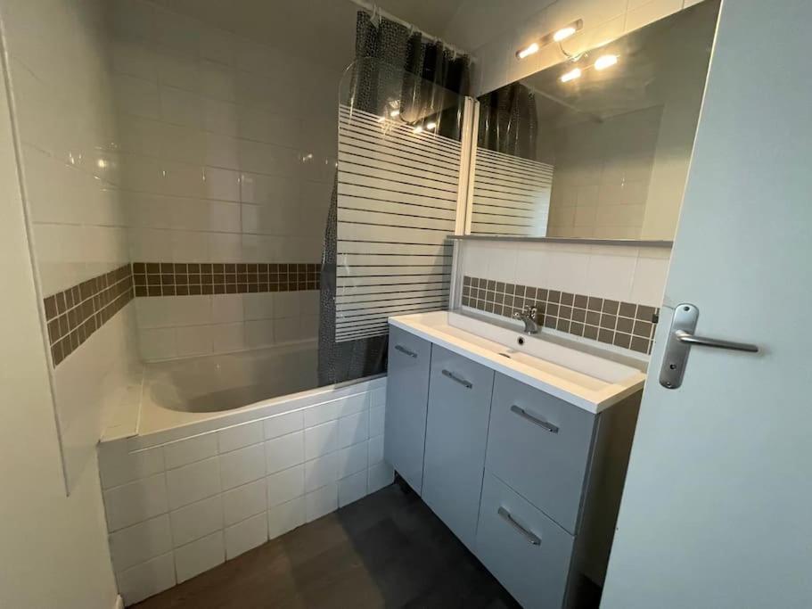 Appartement 2 Chambres A 3 Min A Pied De La Plage Saint-Valery-en-Caux Kültér fotó
